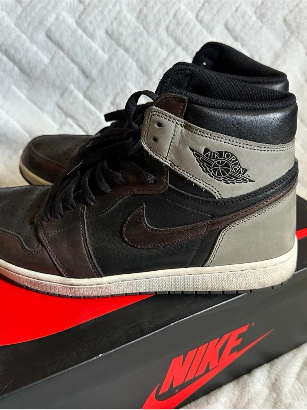 Nike Air Jordan 1 High - Black, Brown, Gray size 13